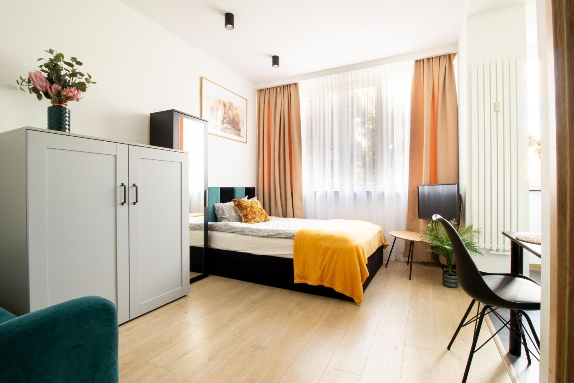 Piotrapartments - Big City Life Apartments In Central Warszawa Ngoại thất bức ảnh