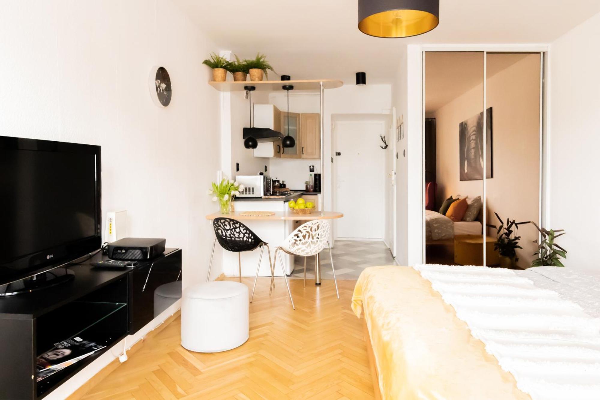 Piotrapartments - Big City Life Apartments In Central Warszawa Ngoại thất bức ảnh