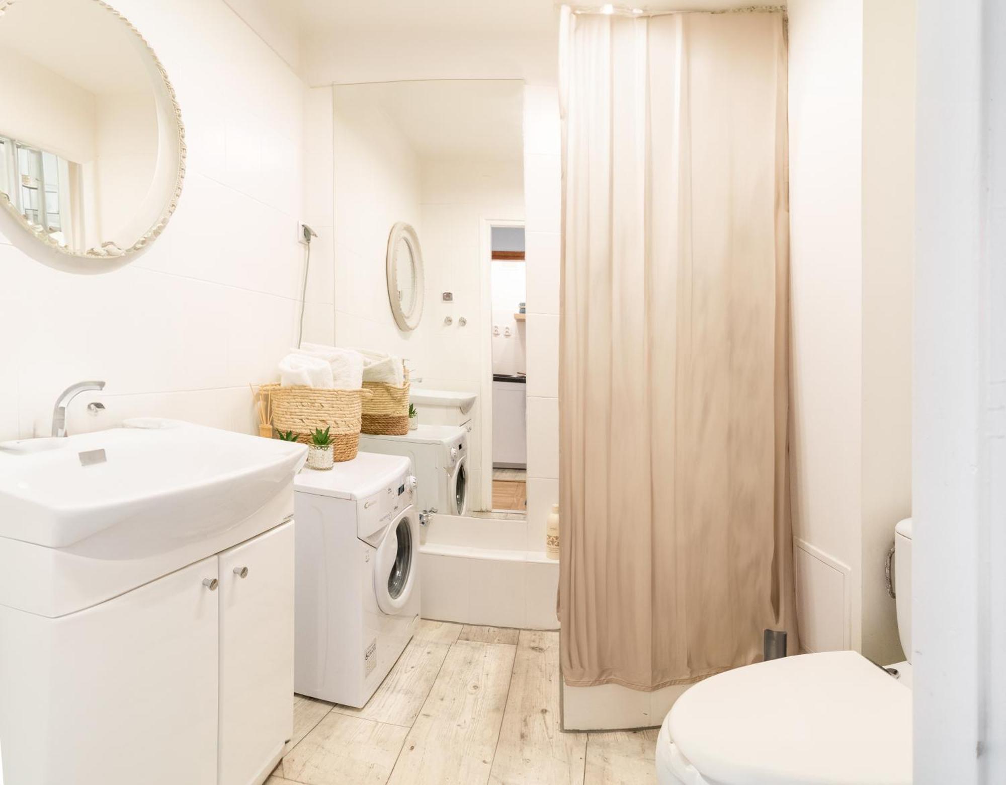 Piotrapartments - Big City Life Apartments In Central Warszawa Ngoại thất bức ảnh