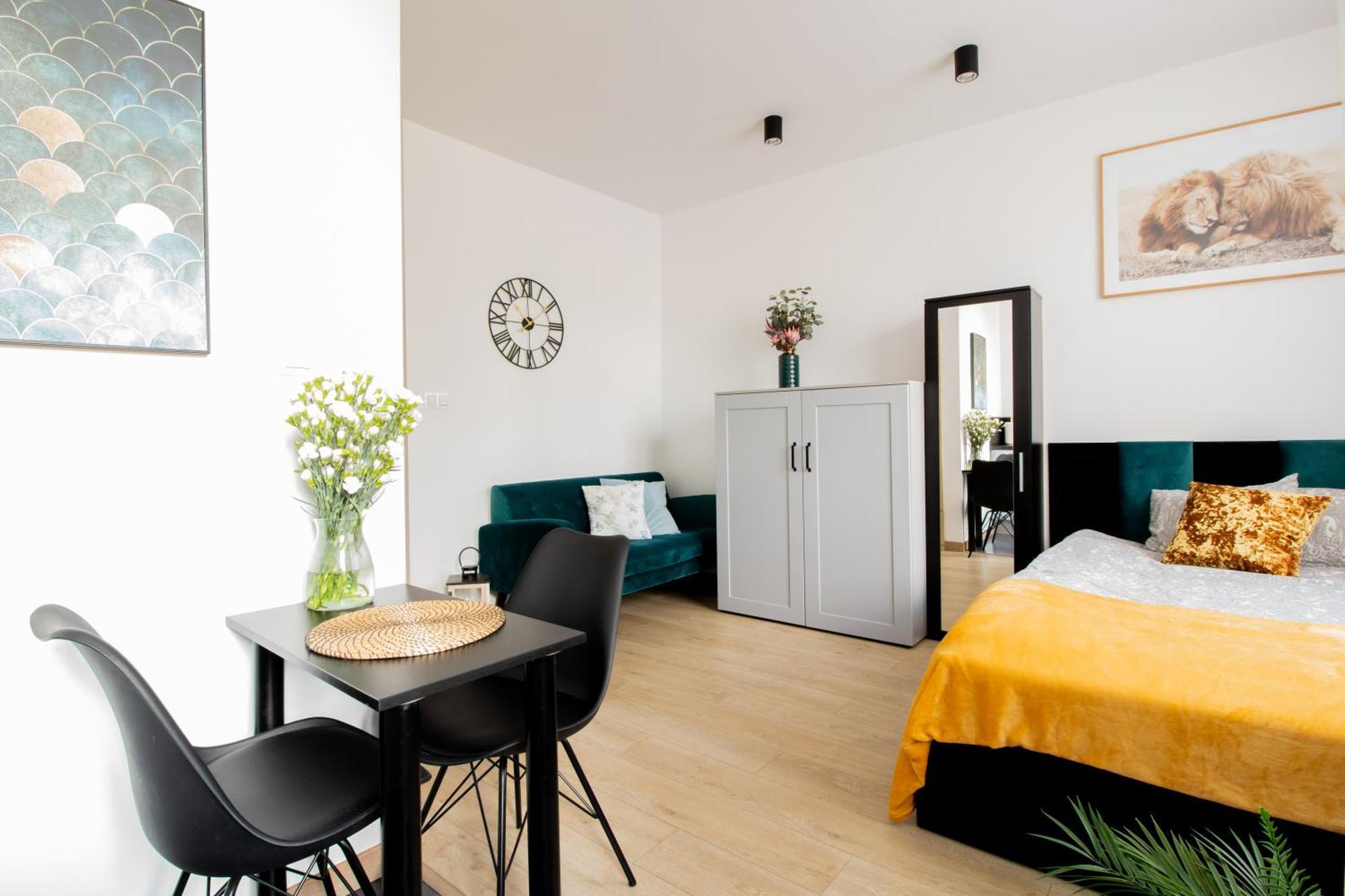 Piotrapartments - Big City Life Apartments In Central Warszawa Ngoại thất bức ảnh