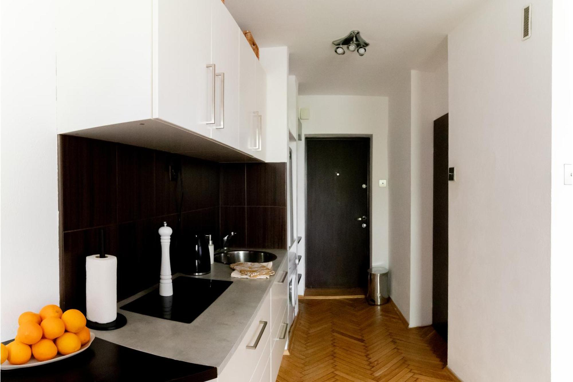 Piotrapartments - Big City Life Apartments In Central Warszawa Ngoại thất bức ảnh