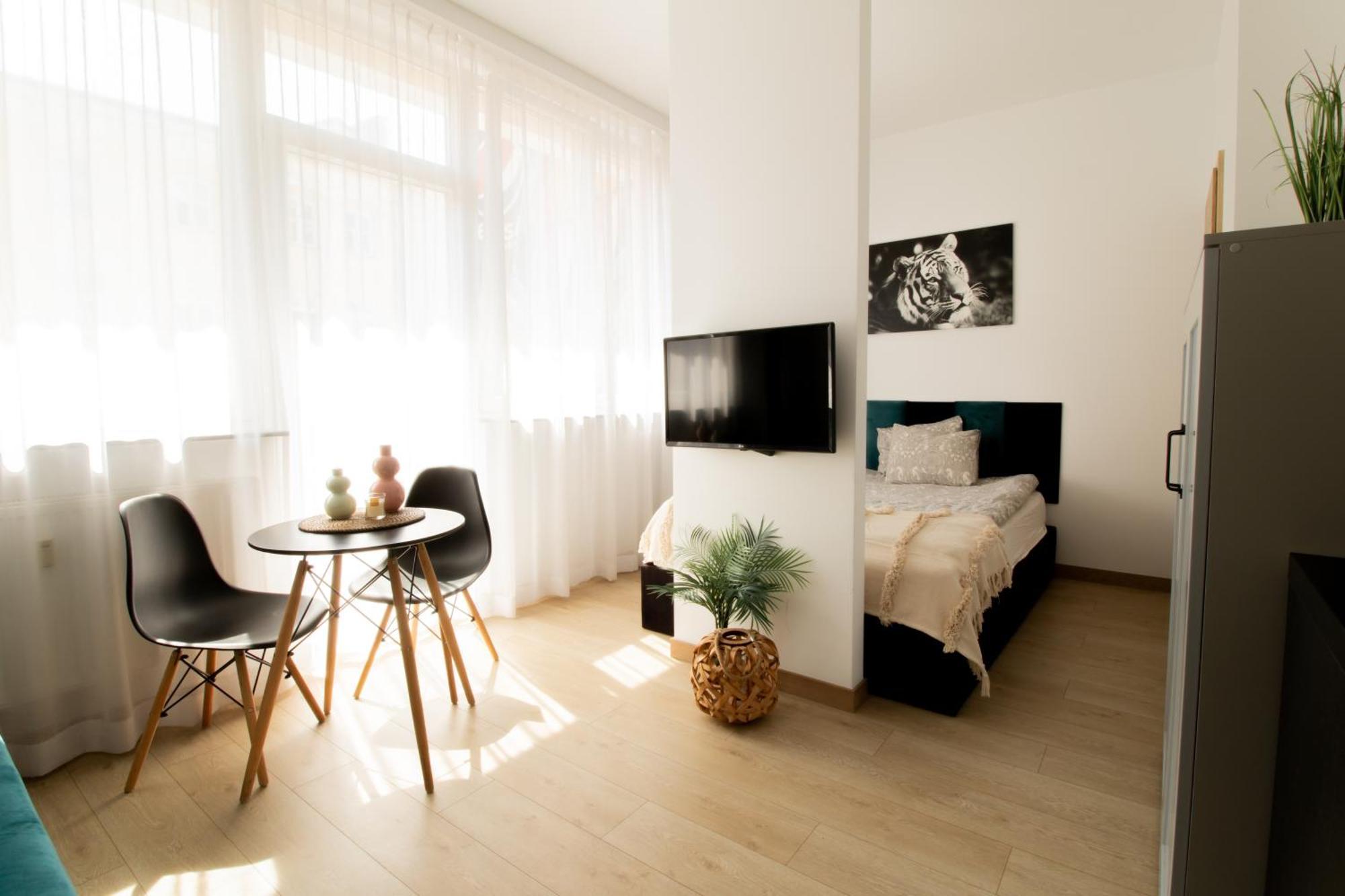 Piotrapartments - Big City Life Apartments In Central Warszawa Ngoại thất bức ảnh